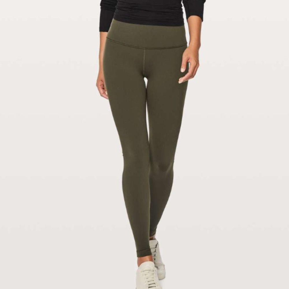 Full Length Lululemon Wunder Under